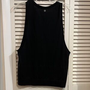 Lululemon Black Sleeveless Semi Mesh Tank Top Women’s Medium